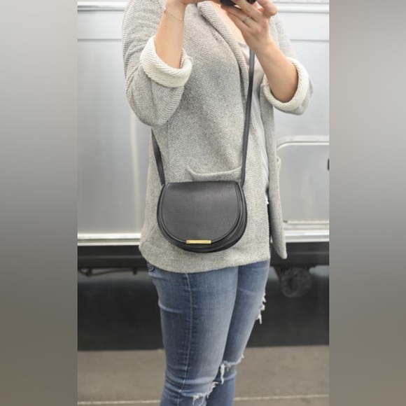 CUYANA Mini Saddle Bag Black Crossbody Leather - Picture 12 of 12